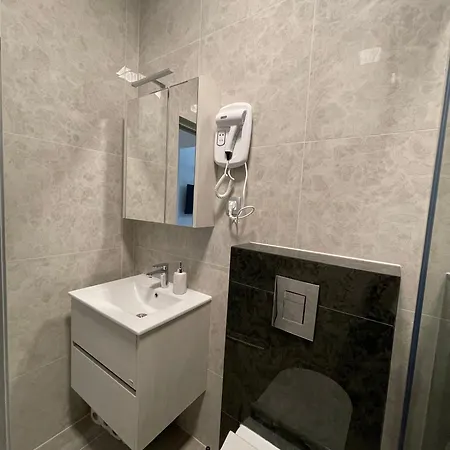 Apartment Tlux
